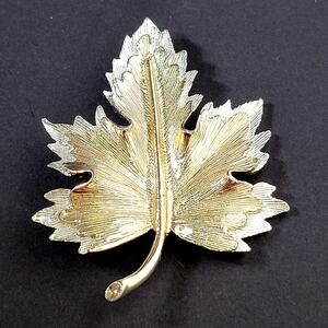 Vintage Sarah Coventry Gold and Silver Tone Leaf Brooch 2.63" x 1.95" Signed